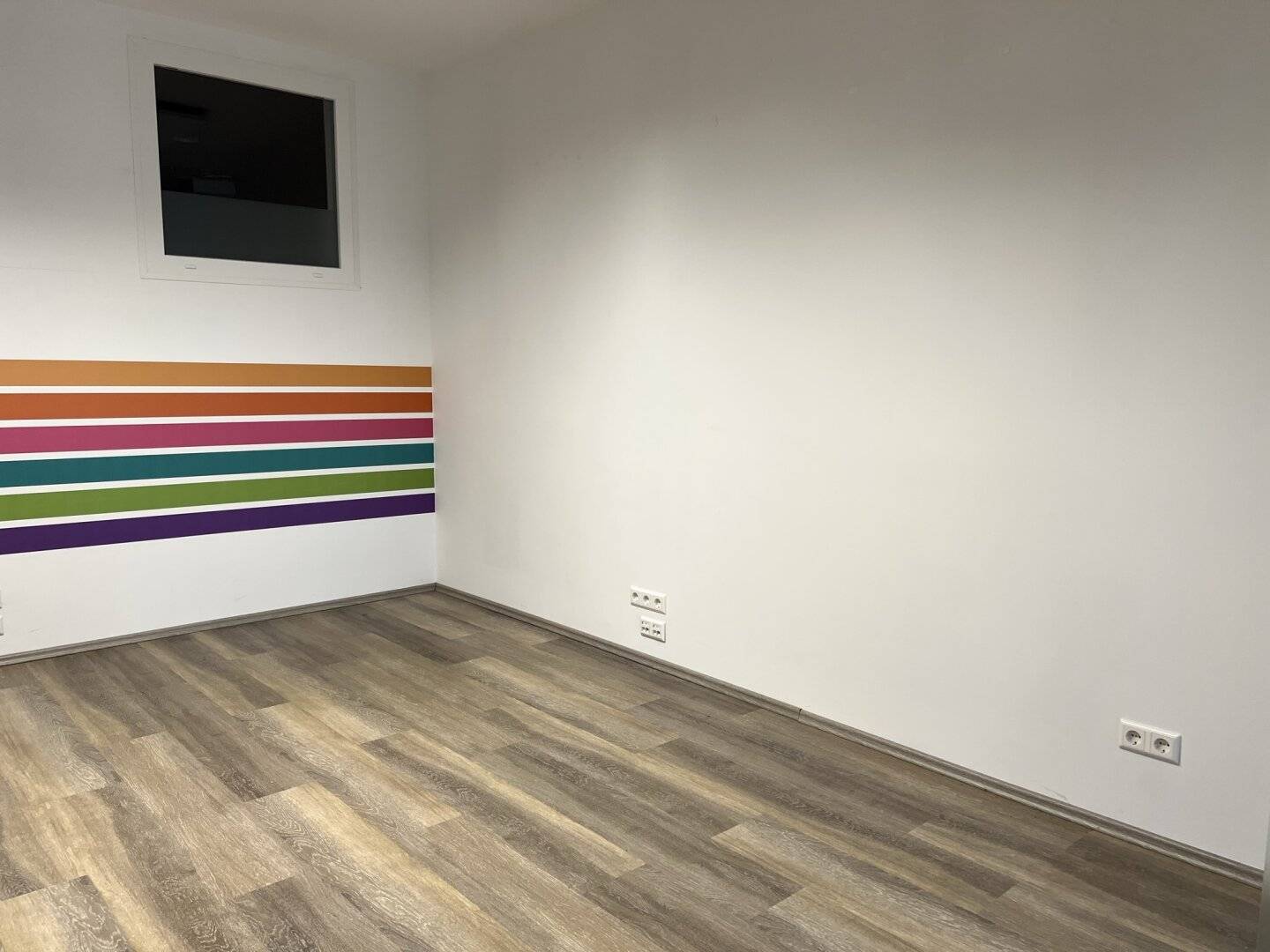 22 m2  Büro mit Nutzung vom Seminarraum