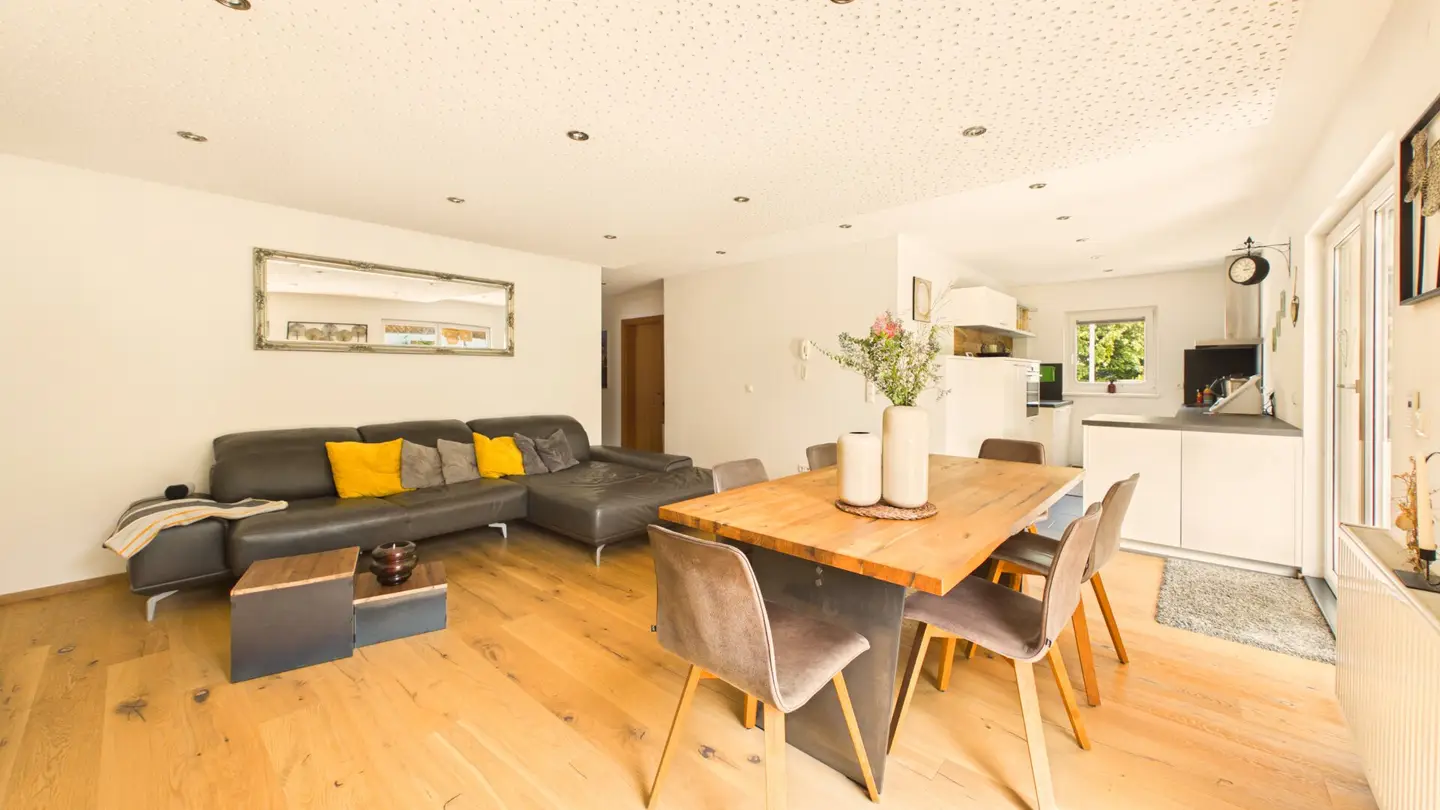 Altach | 4-Zimmer-Gartenwohnung mit Garage