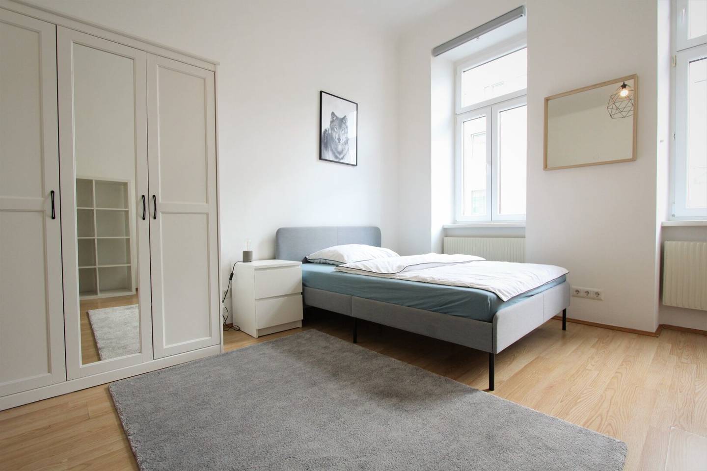 Short-term rental! Beautifully furnished, sunny one room apartment in top location