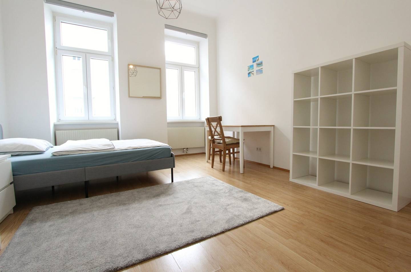 Short-term rental! Beautifully furnished, sunny one room apartment in top location