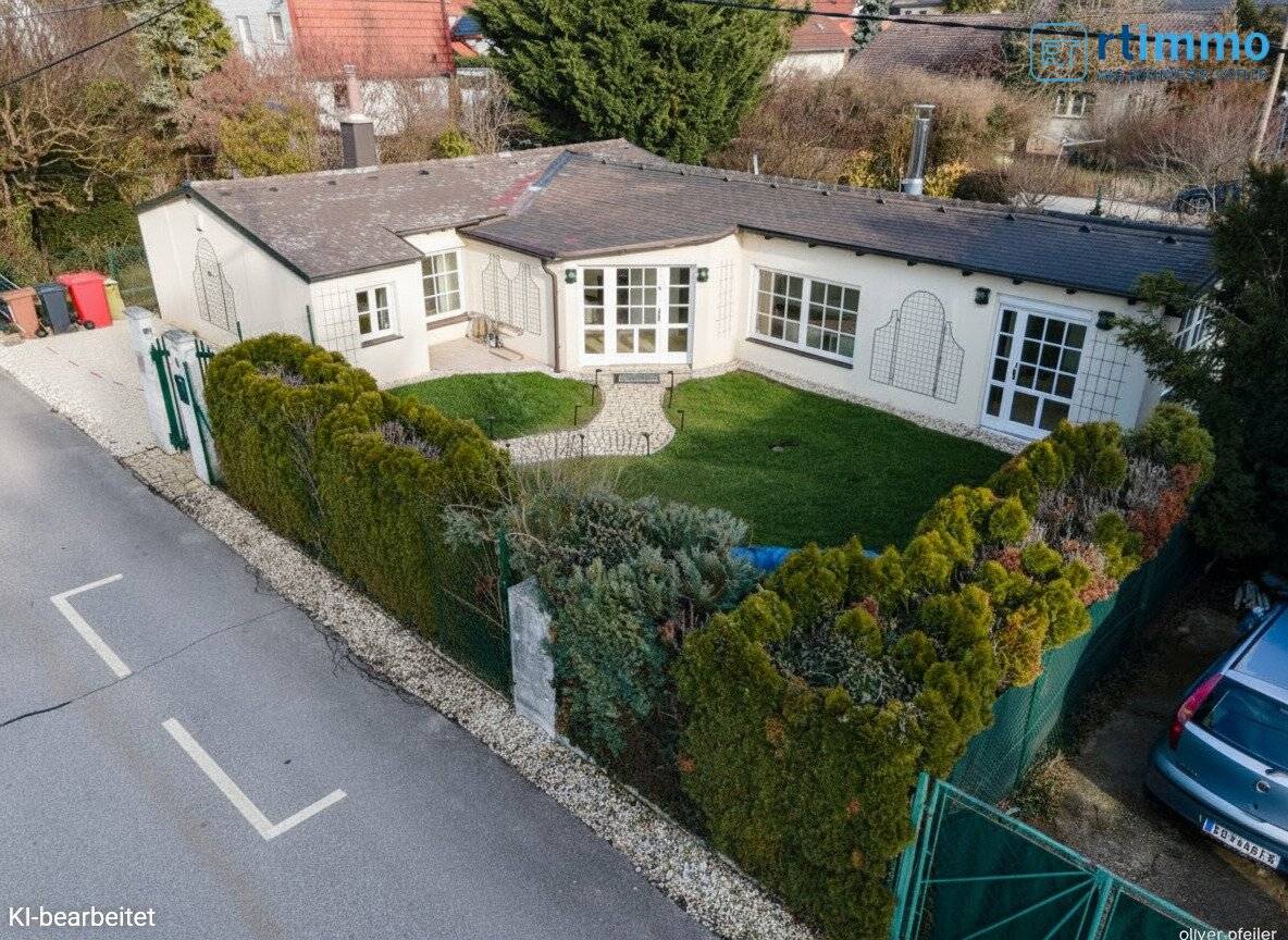 YOUR JEWEL: CHARMING BUNGALOW IN GERASDORF OBERLISSE DIRECTLY ON VIENNA'S CITY BORDER
