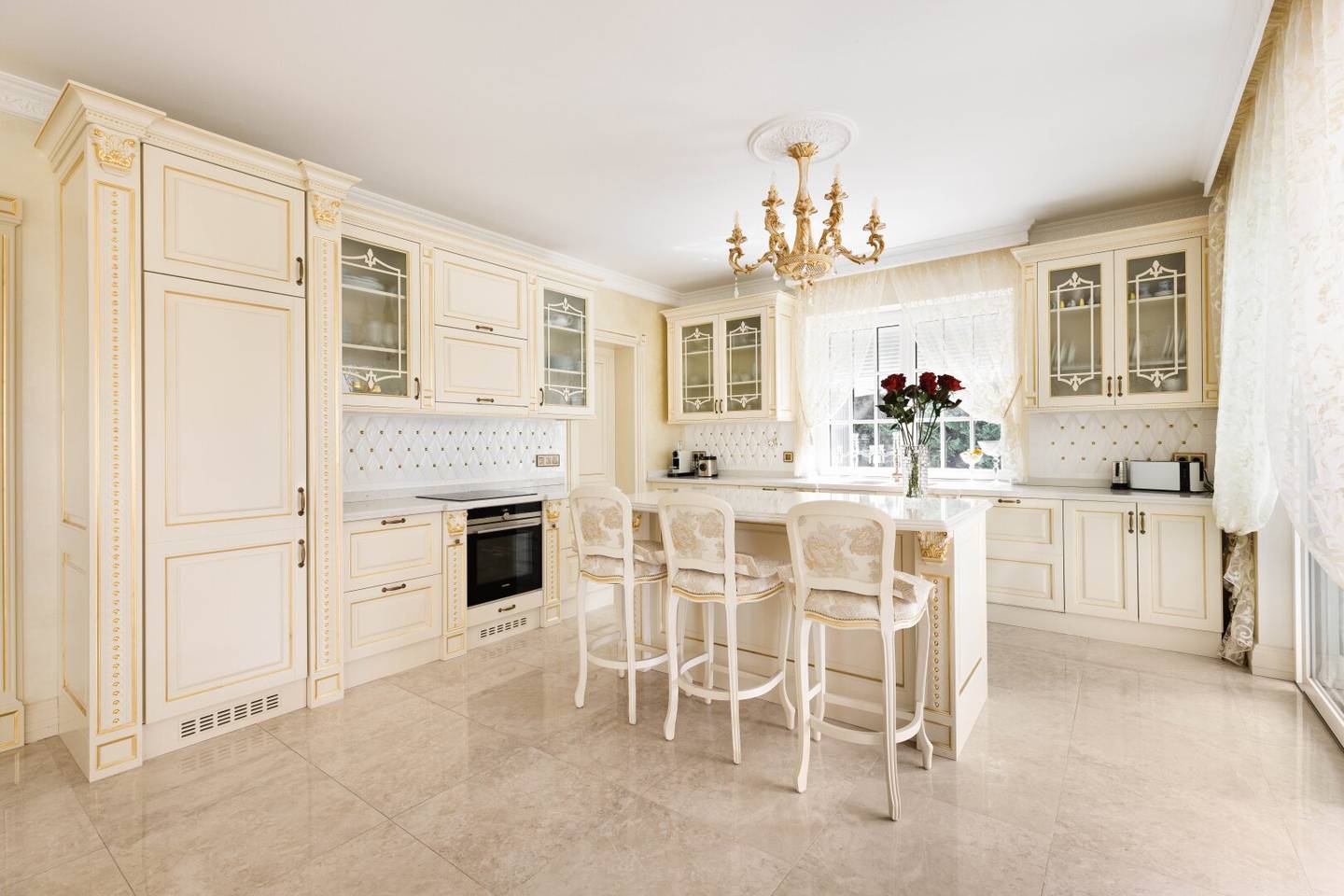 Classic Villa with Large Terrace and Garage | Fully Furnished | Fontana Golf Club