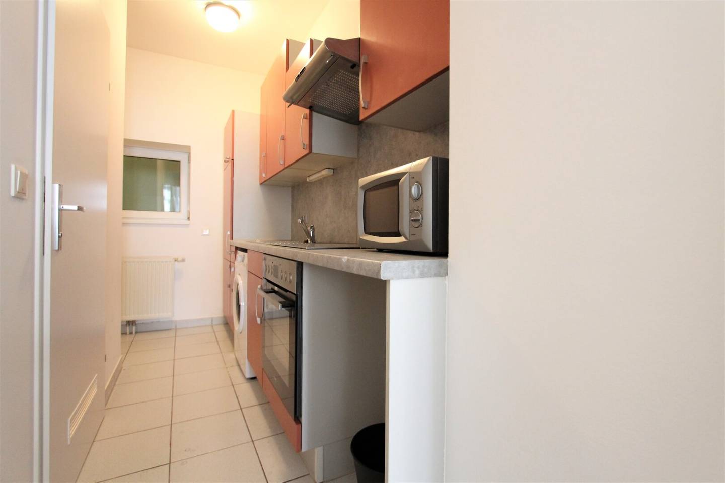Kurzzeitvermietung! Gemütlich möblierte 1-Zimmer-Wohnung Nähe Reumannplatz!