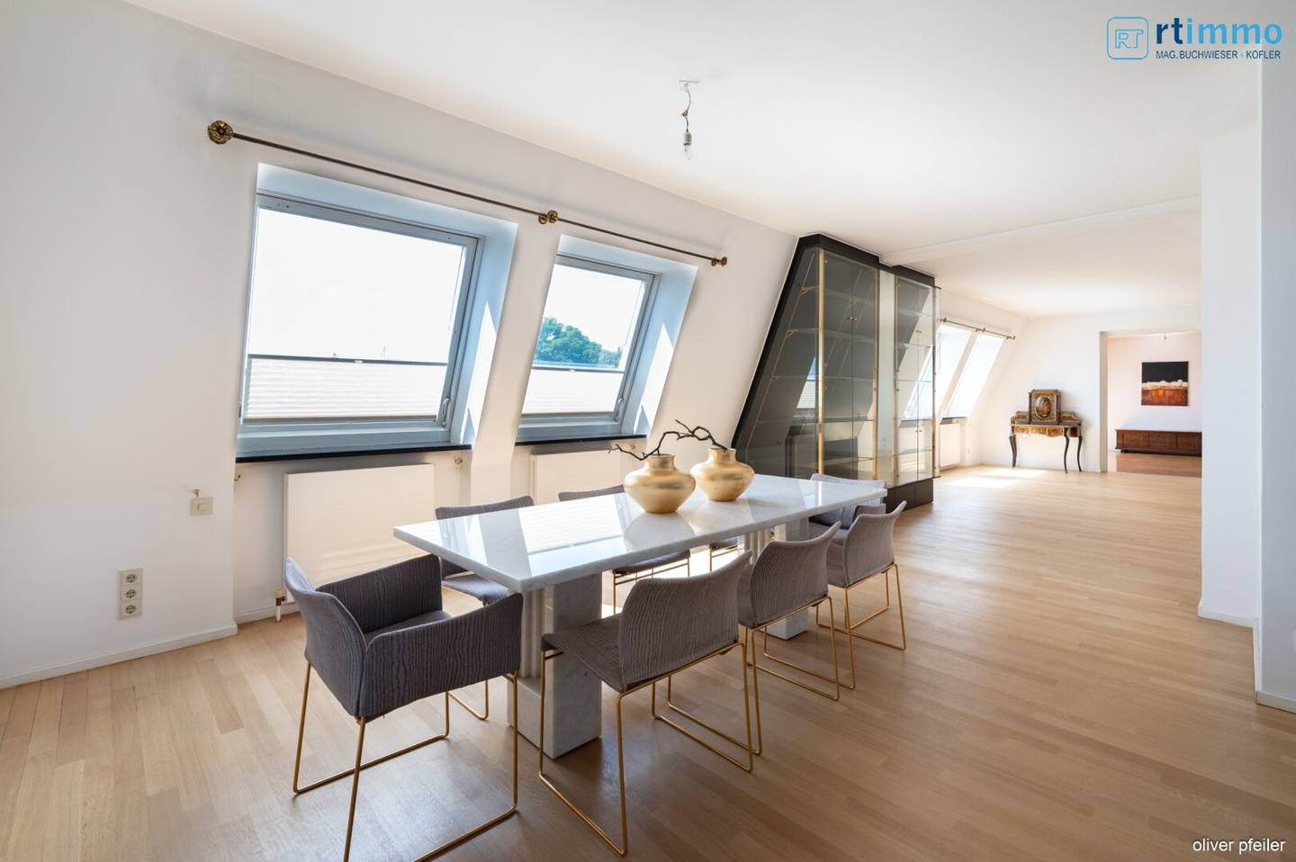 360 GRAD RUNDUMBLICK ÜBER DÖBLING von Ihrer 152qm Dachterrasse - großzügige 4-Zimmer-Dachgeschosswohnung mit Seltenheitswert!