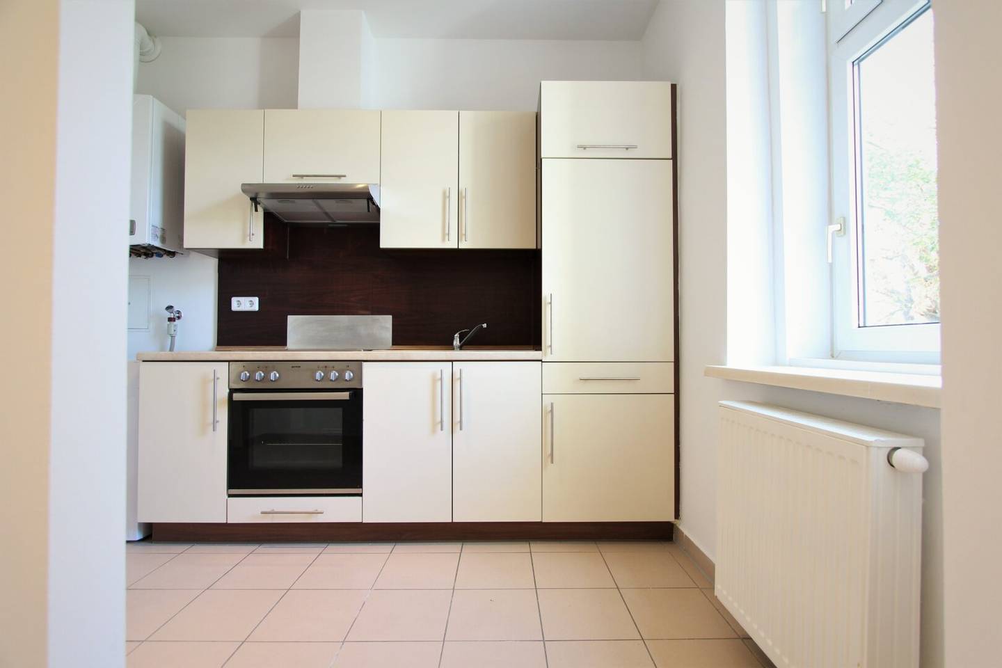 Beautifully furnished 1-room apartment in a quiet location Short-term rental
