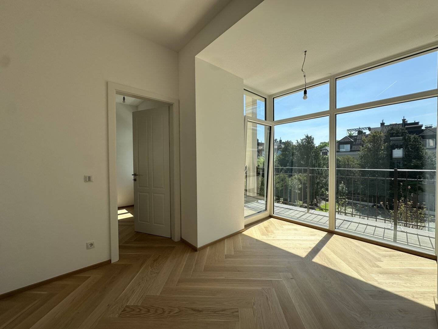Erstbezug! Apartment mit Spa, Pool und Gym in Wiener Villa – Hietzing