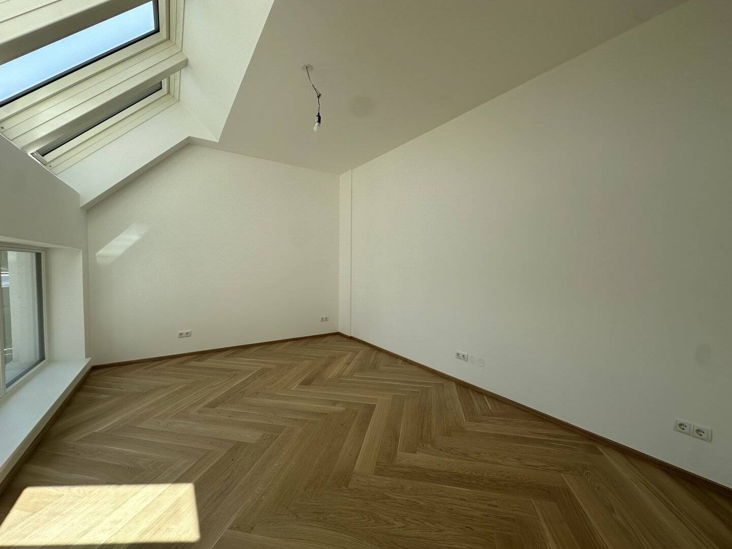 Erstbezug! Apartment mit Spa, Pool und Gym in Wiener Villa – Hietzing