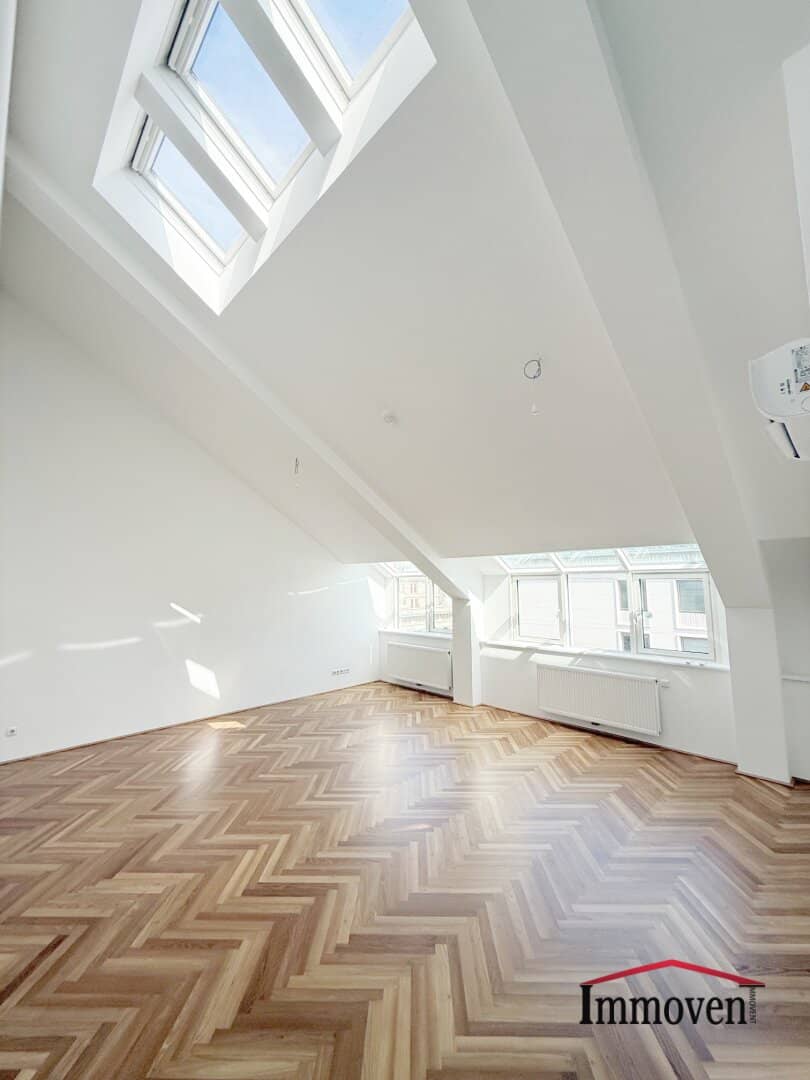 GENERALSANIERT - ERSTBEZUG und INNENSTADTLAGE - Einzigartige 3-Zimmerwohnung mit Dachterrasse bei der Wiener Oper!