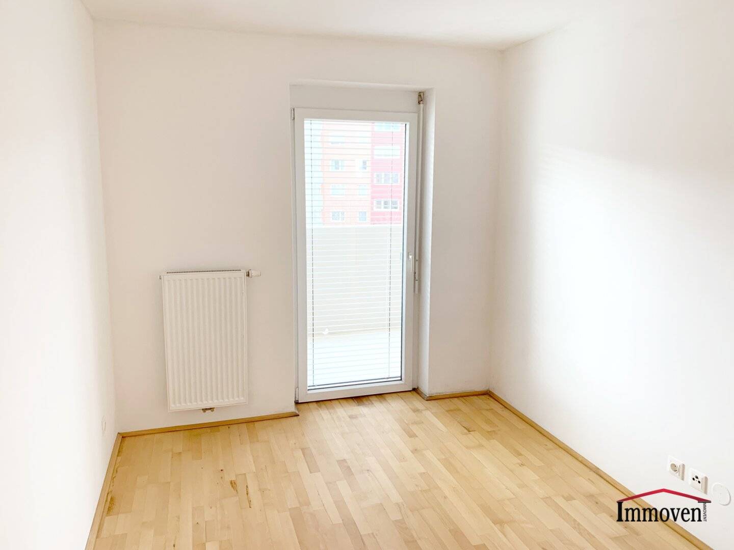Well laid out 2 room apartment with a large balcony