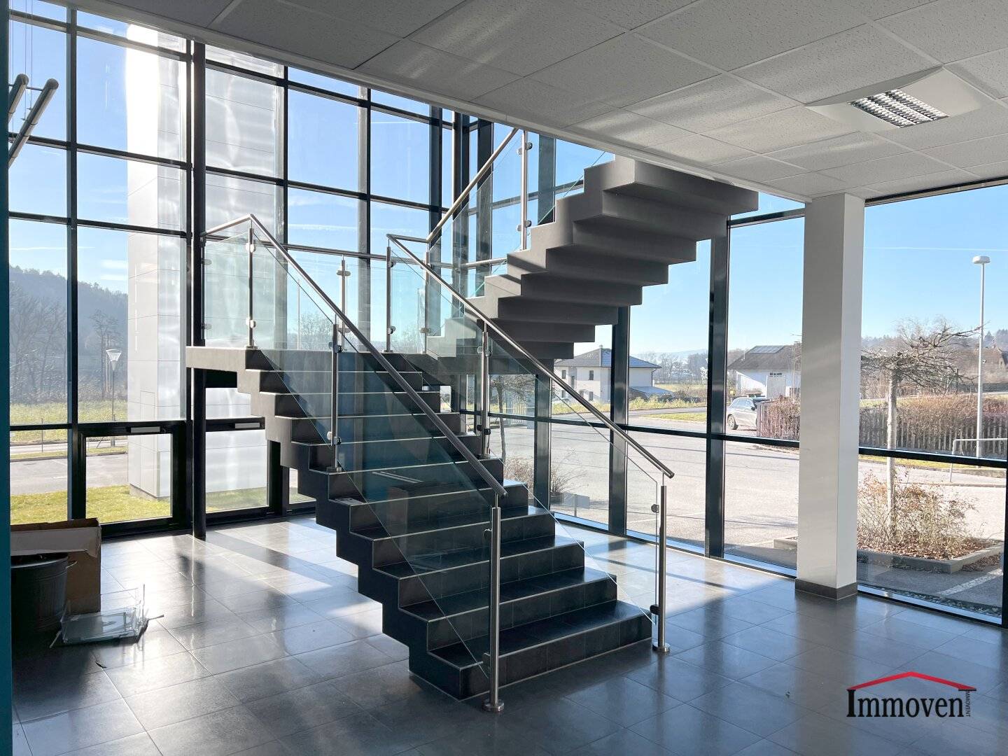 PROVISIONSFREI - Laßnitzhöhe - lichtdurchflutete Büroräumlichkeiten in der 1. Etage!
