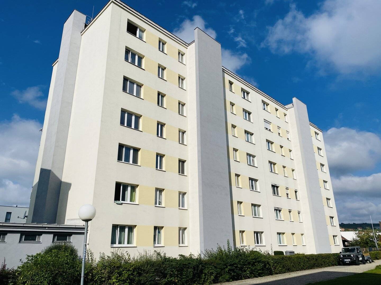 PROVISIONSFREI - HELLE 3-ZIMMER-WOHNUNG MIT WEITBLICK!