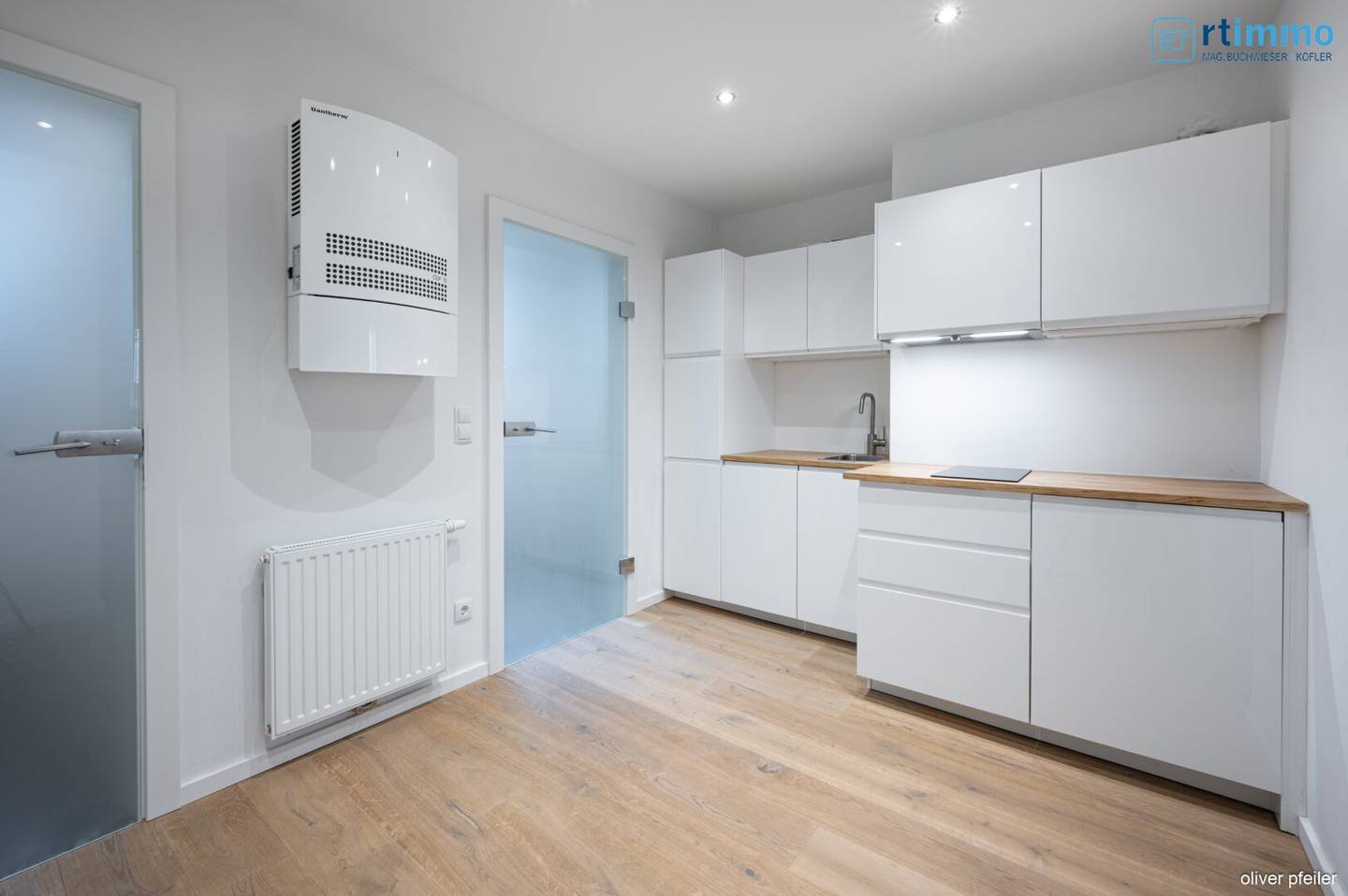 URBANER LIFESTYLE TRIFFT AUF WIENER GRÄTZL- RENAISSANCE - Zweitwohsitz/ Atelier- edel saniert im Souterrein