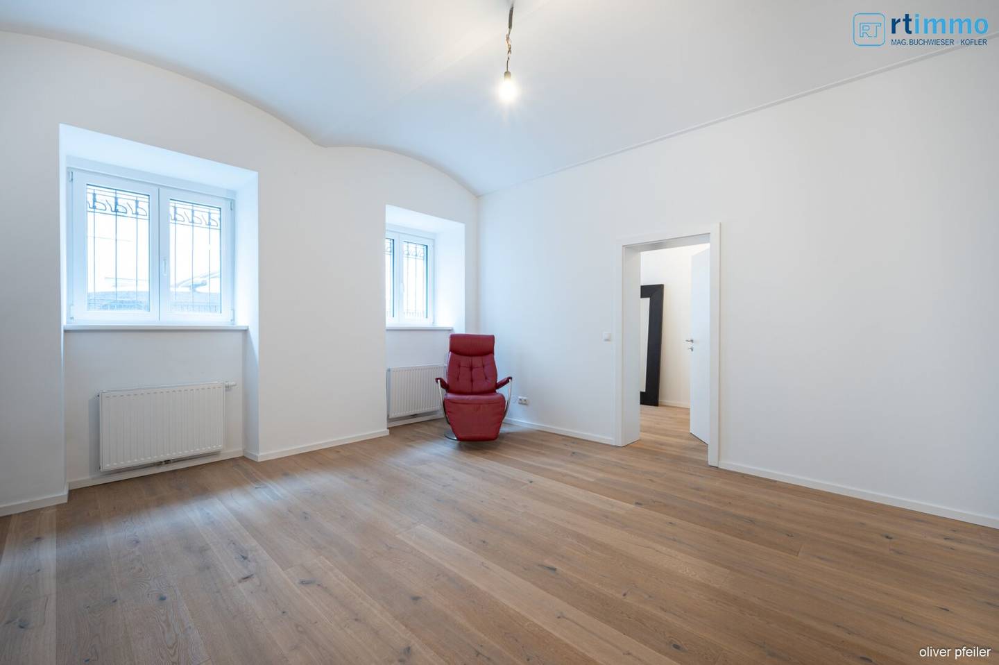 URBANER LIFESTYLE TRIFFT AUF WIENER GRÄTZL- RENAISSANCE - Zweitwohsitz/ Atelier- edel saniert im Souterrein