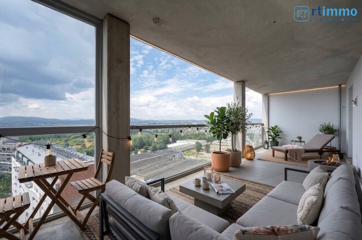 Avant-Garde Architecture COOP HIMMELBLAU: 3.5 room apartment with huge loggia and distant view