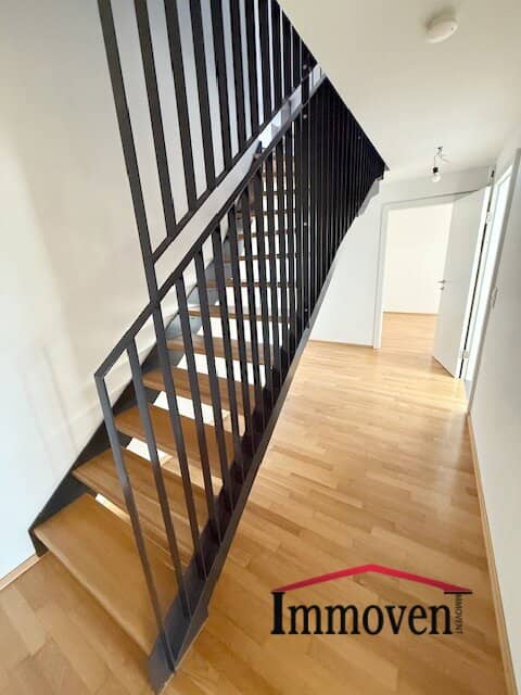 CITYLAGE IN LEOBEN - Maisonettewohnung mit Balkon in einem repräsentativen Altbau!