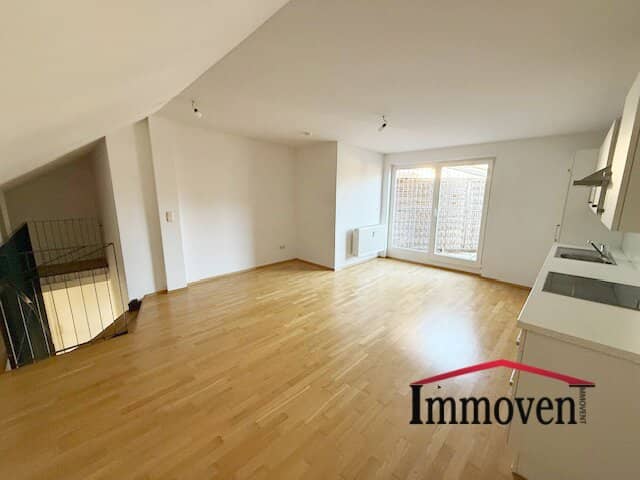 CITYLAGE IN LEOBEN - Maisonettewohnung mit Balkon in einem repräsentativen Altbau!