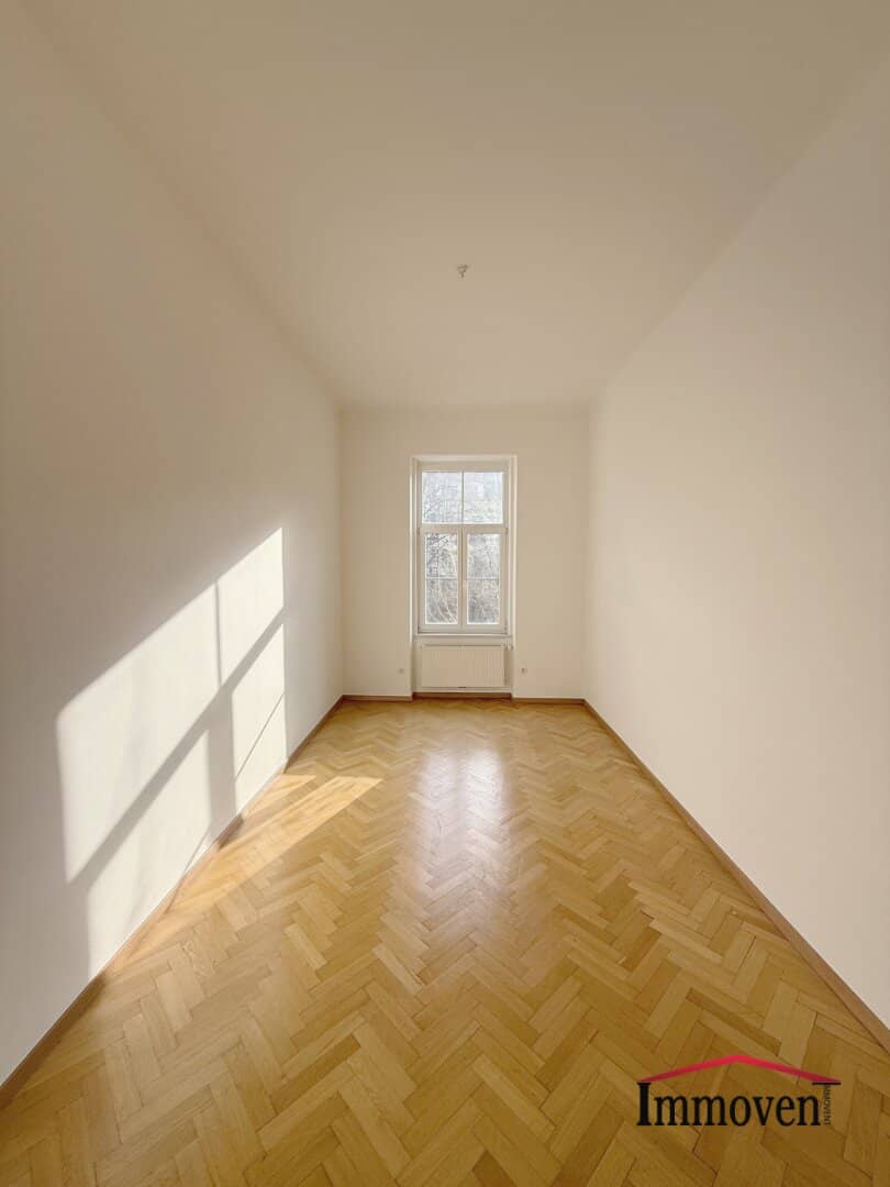Große Traumwohnung in einem repräsentativen Altbau - CITYLAGE LEOBEN!