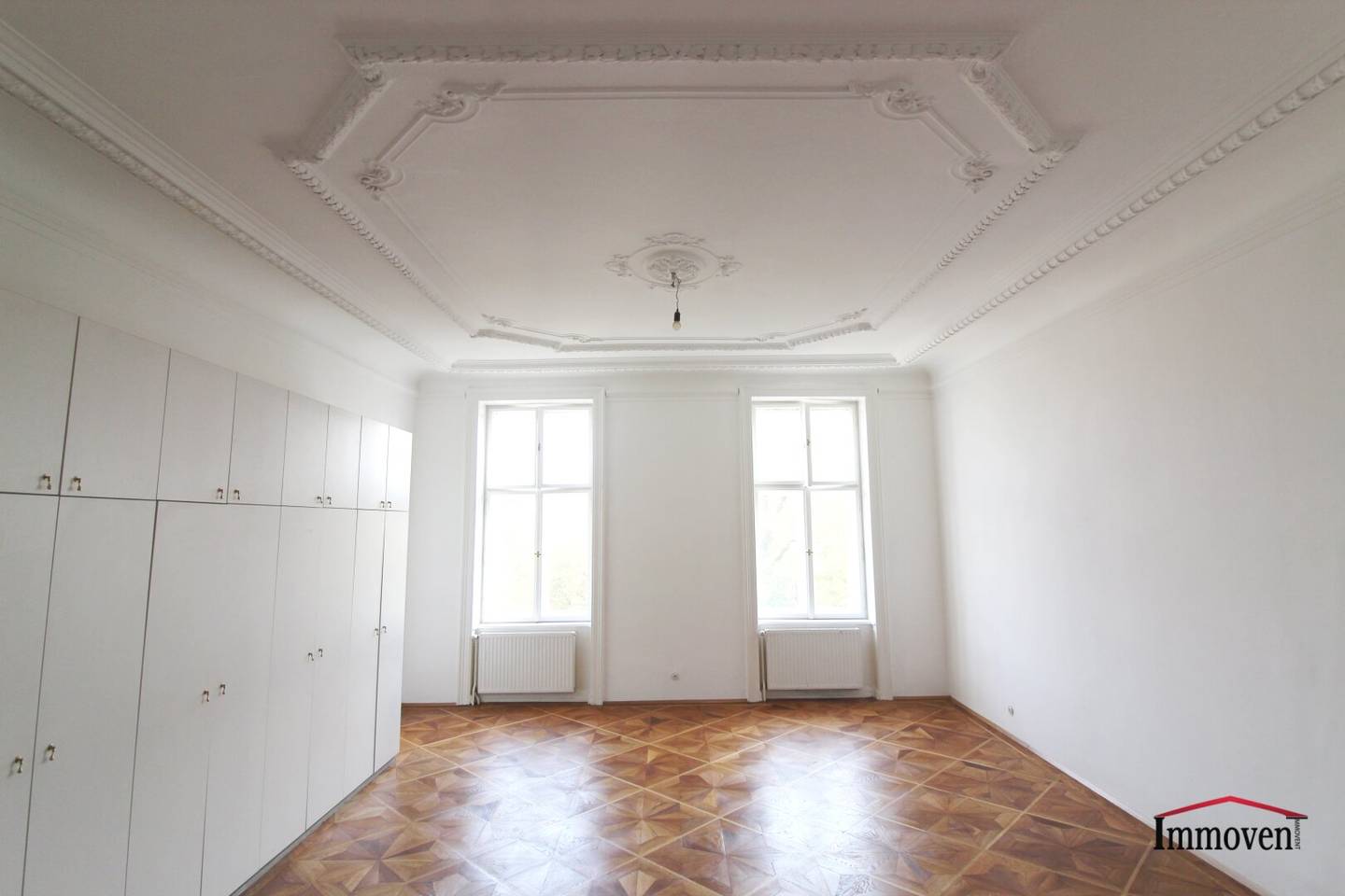 Apartment of the Superlatives on Prinz Eugen-Straße with View of Belvedere Palace