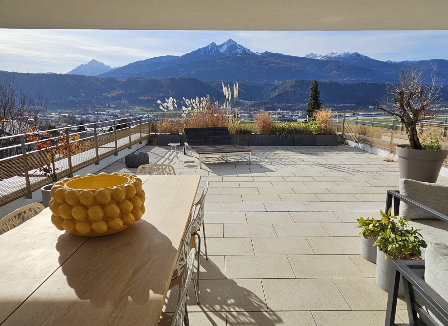 Terrace apartment in Hötting with breathtaking view,