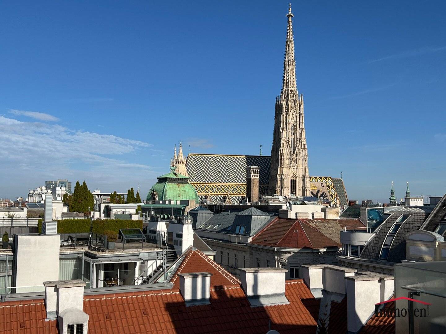 Modern attic apartment (maisonette) with large roof terrace and unique view of Stephansplatz