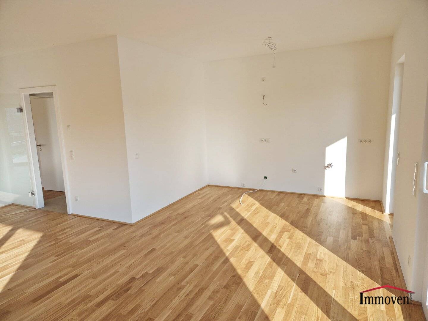 Erstbezug & Ruhelage in Mariatrost: moderne 3-Zimmerwohnung mit Terrasse, mit Garten und 2 Tiefgaragenplätze