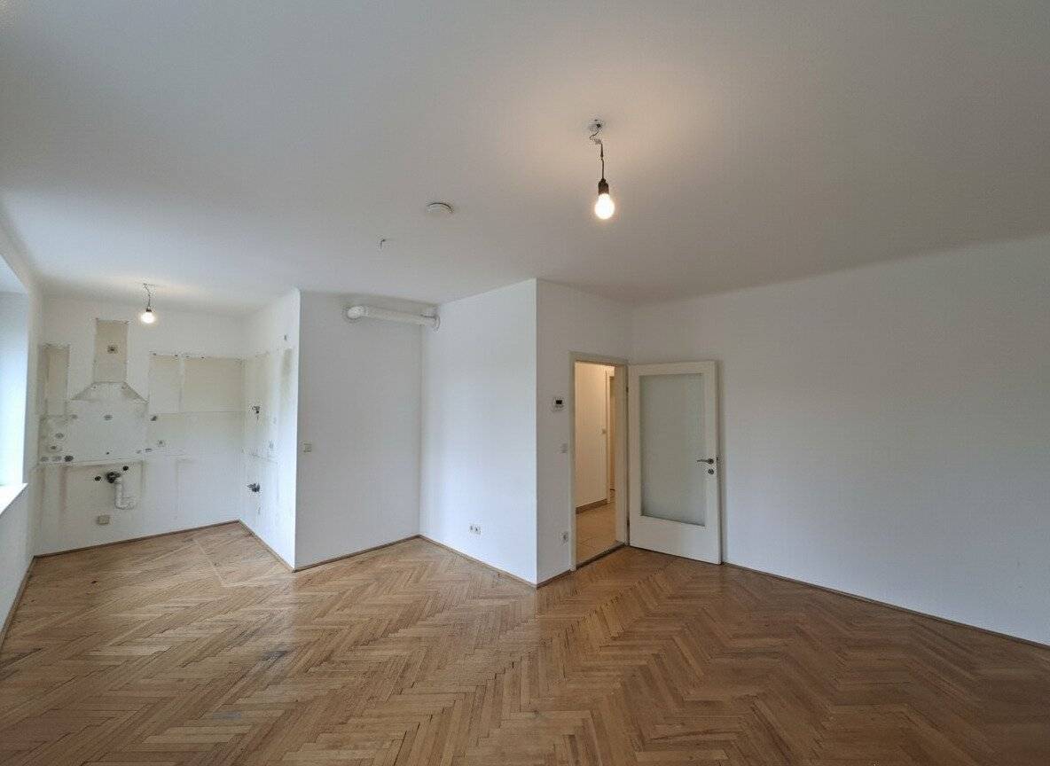 Provision free from the owner! Very nice 3 room apartment near Breitensee? , wait