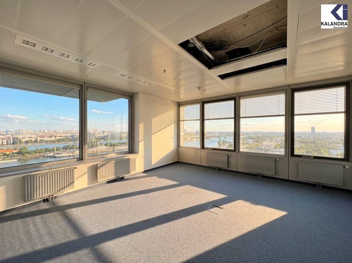 360 TOUR // OFFICE SPACE in the ARES TOWER
