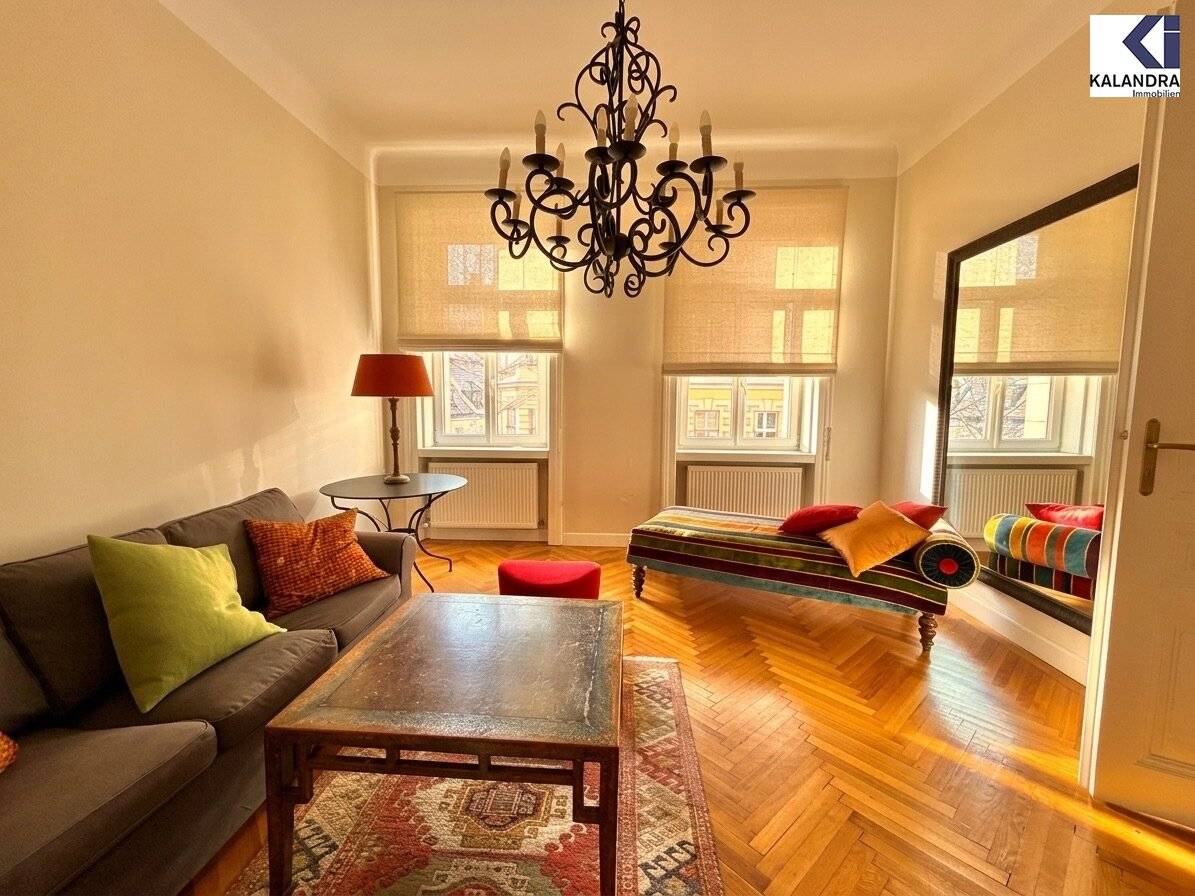 360° TOUR // FURNISHED CLASSIC STYLE APARTMENT // FURNISHED CLASSIC STYLE APARTMENT