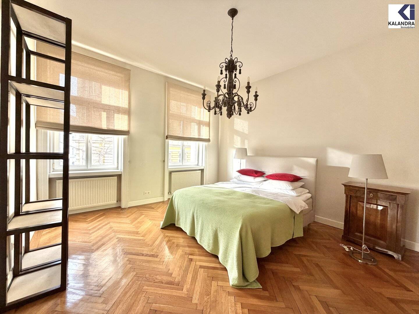 360° TOUR // FURNISHED CLASSIC STYLE APARTMENT // FURNISHED CLASSIC STYLE APARTMENT
