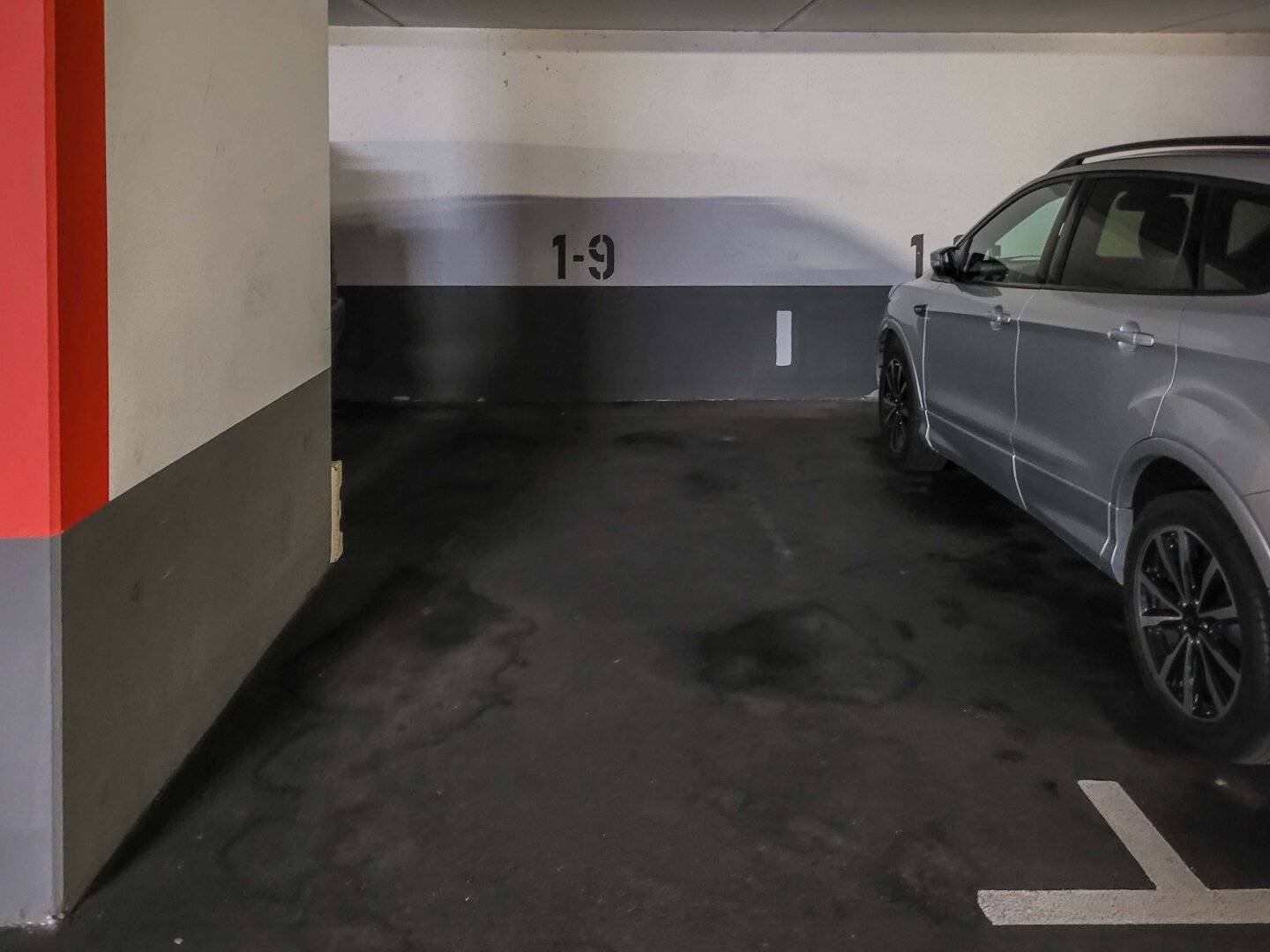 PROVISIONSFREI VOM EIGENTÜMER! MONTE LAA! TIEFGARAGENPLATZ!