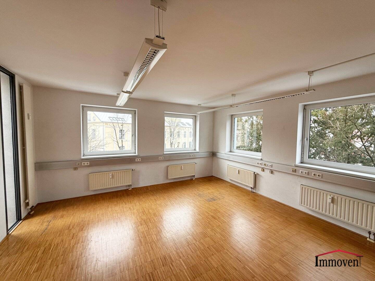 UNBEFRISTET - Gut geschnittenes Büro nahe dem Universitätszentrum
