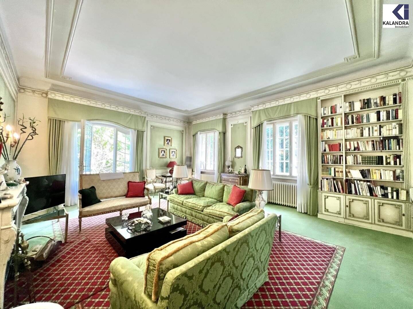 360° TOUR // HIETZINGER OLD BUILDING VILLA