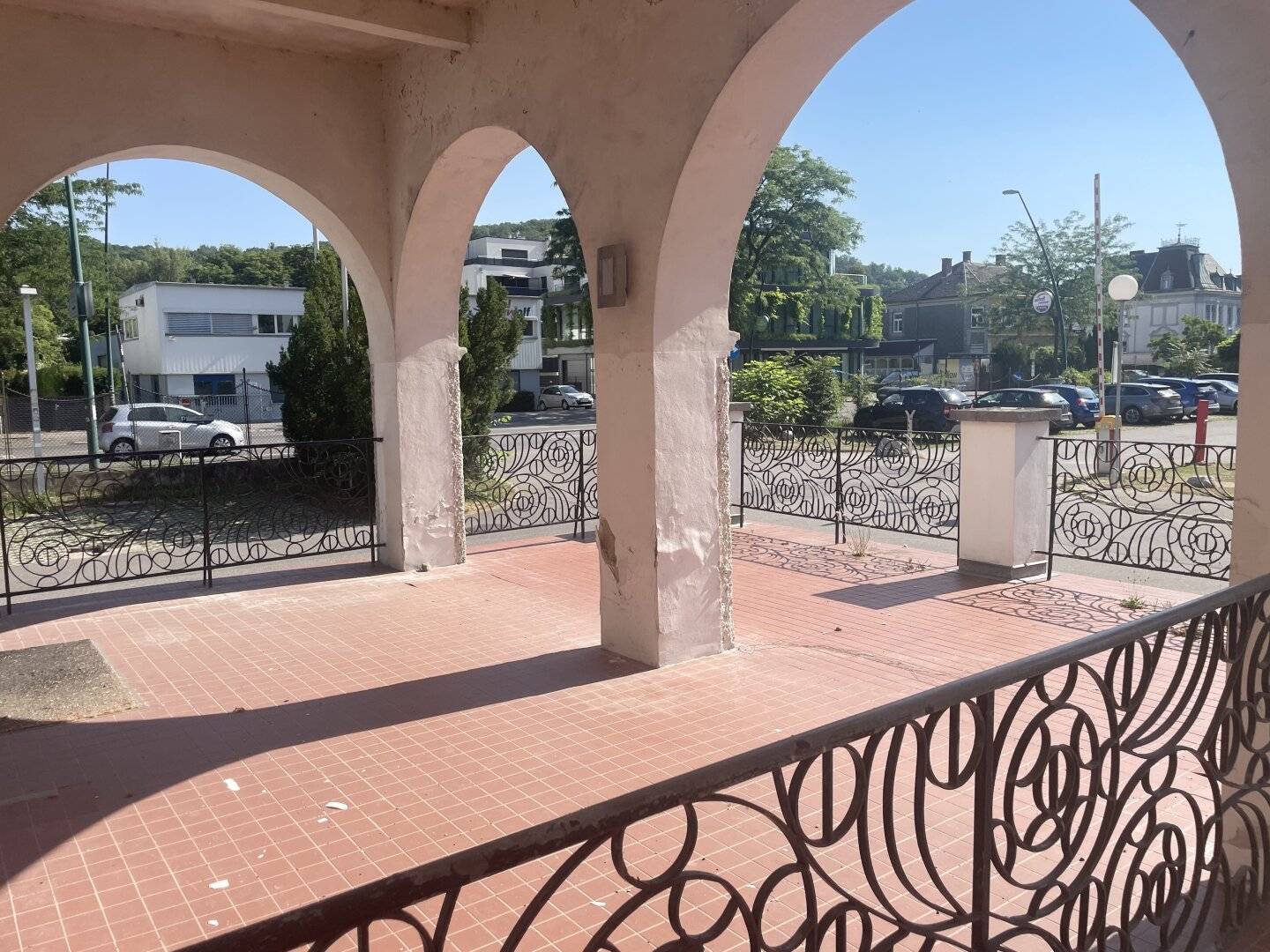 Provision free from the owner Extraordinary 1 room apartment with terrace and storage in the Paula Villa in Purkersdorf