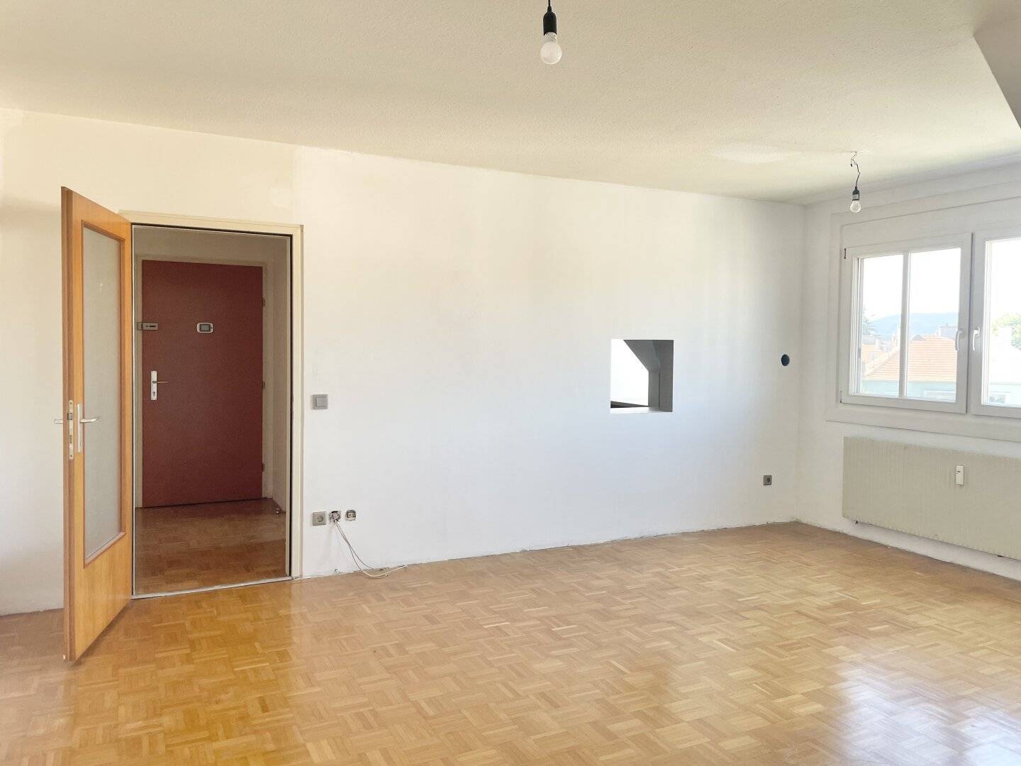 Commission-free from the owner! Great 3 room apartment in the attic in Atzgersdorf