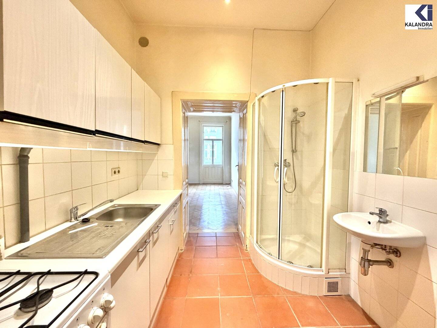 360 TOUR // KLASSISCHE ALTBAUWOHNUNG
