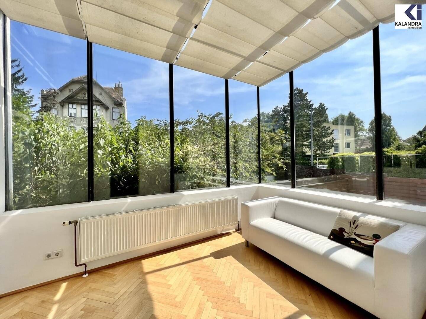 360° TOUR // REPRÄSENTATIVES EINFAMILIENHAUS mit POOL & sonnigem GARTEN
