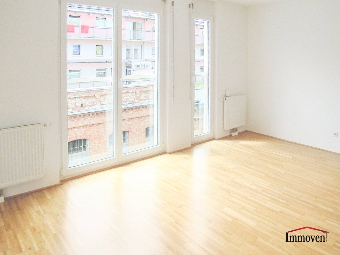 Excellent location and an optimal layout, ideal for singles or couples