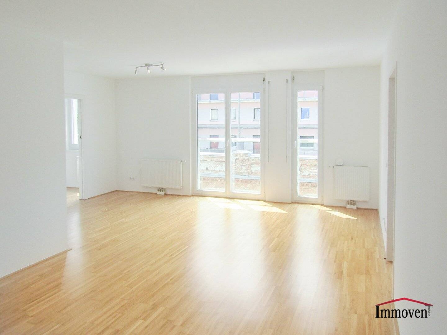 Excellent location and an optimal layout, ideal for singles or couples