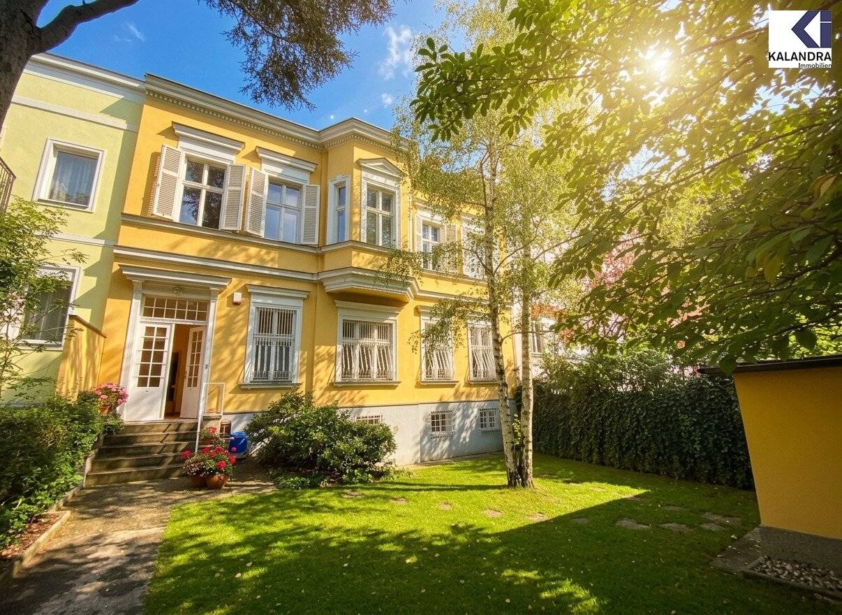 360° TOUR // REPRESENTATIVE HISTORIC VILLA NEAR SCHLOßPARK