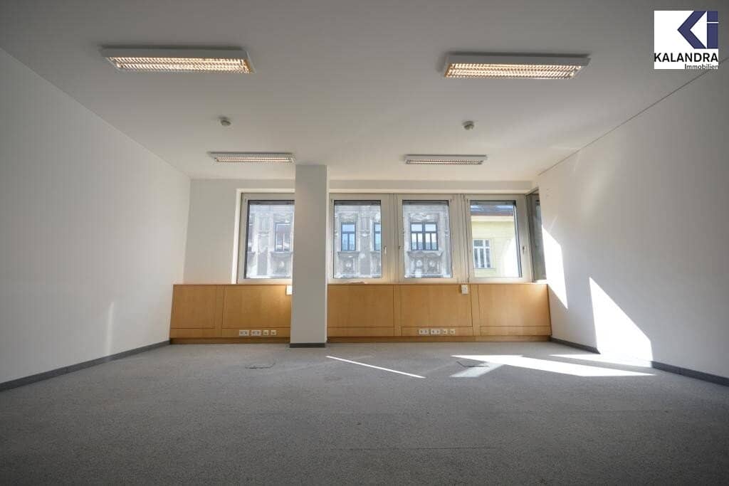 MODERN OFFICE SPACES