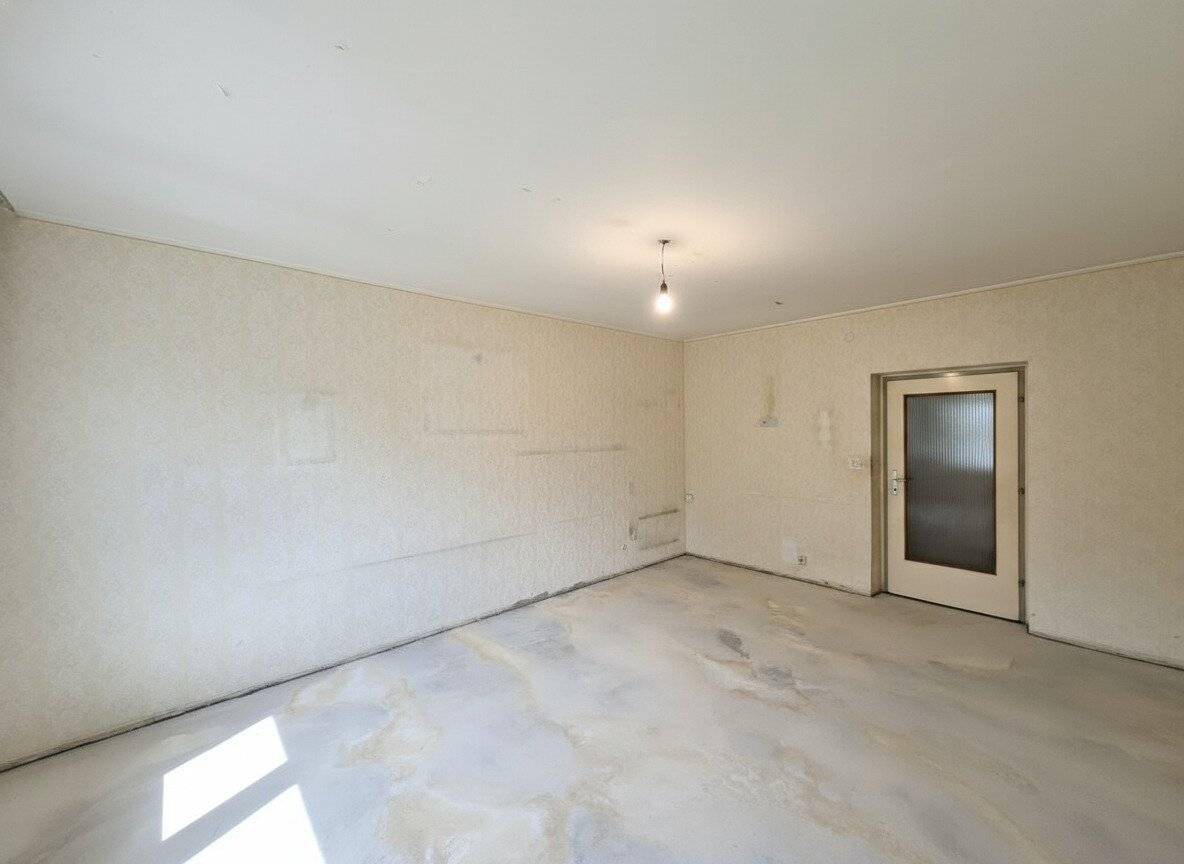Commission-free from the owner Garden apartment Great 3-room apartment with loggia and private garden near U4