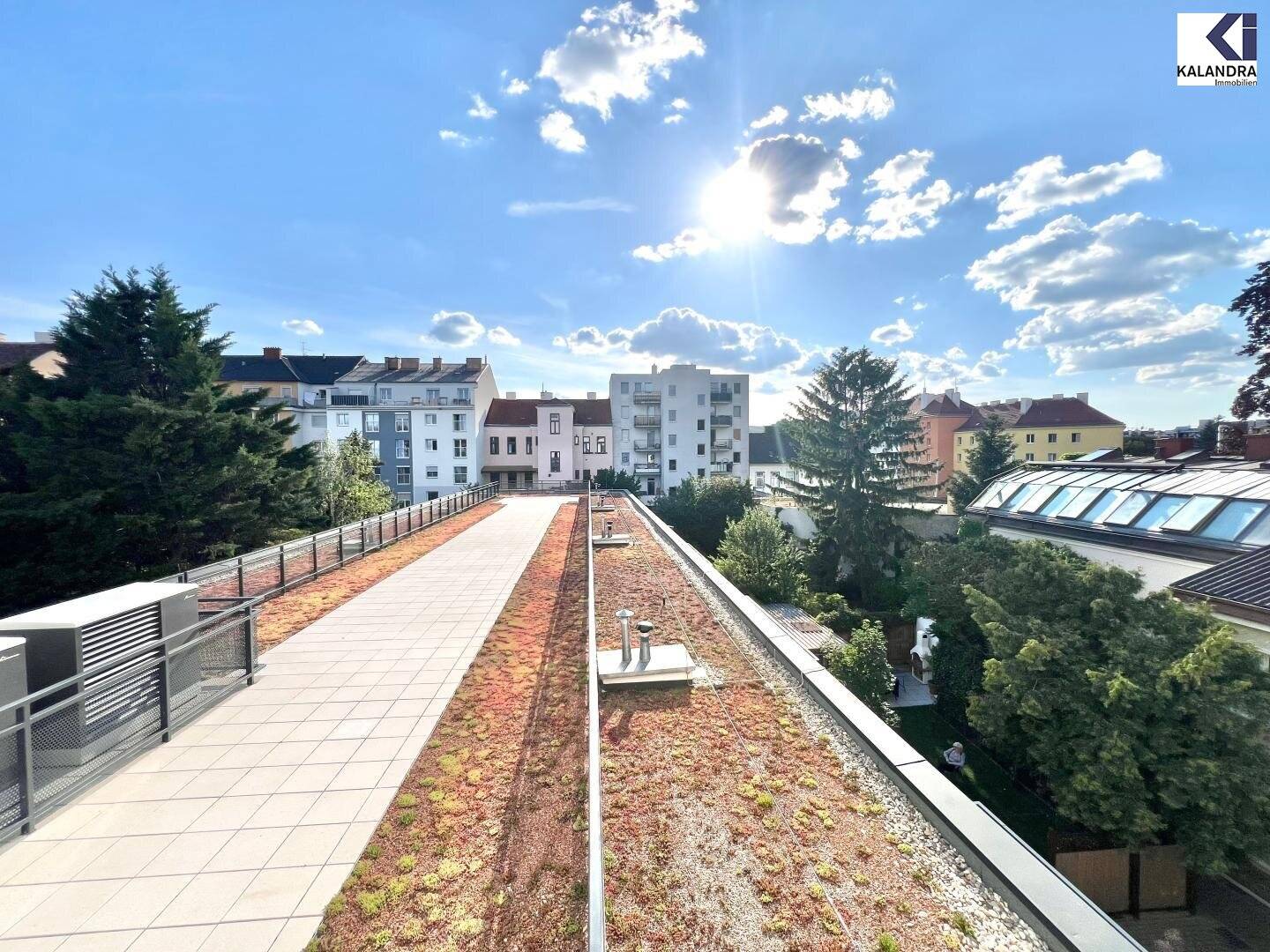 360° tour // Balcony apartment
