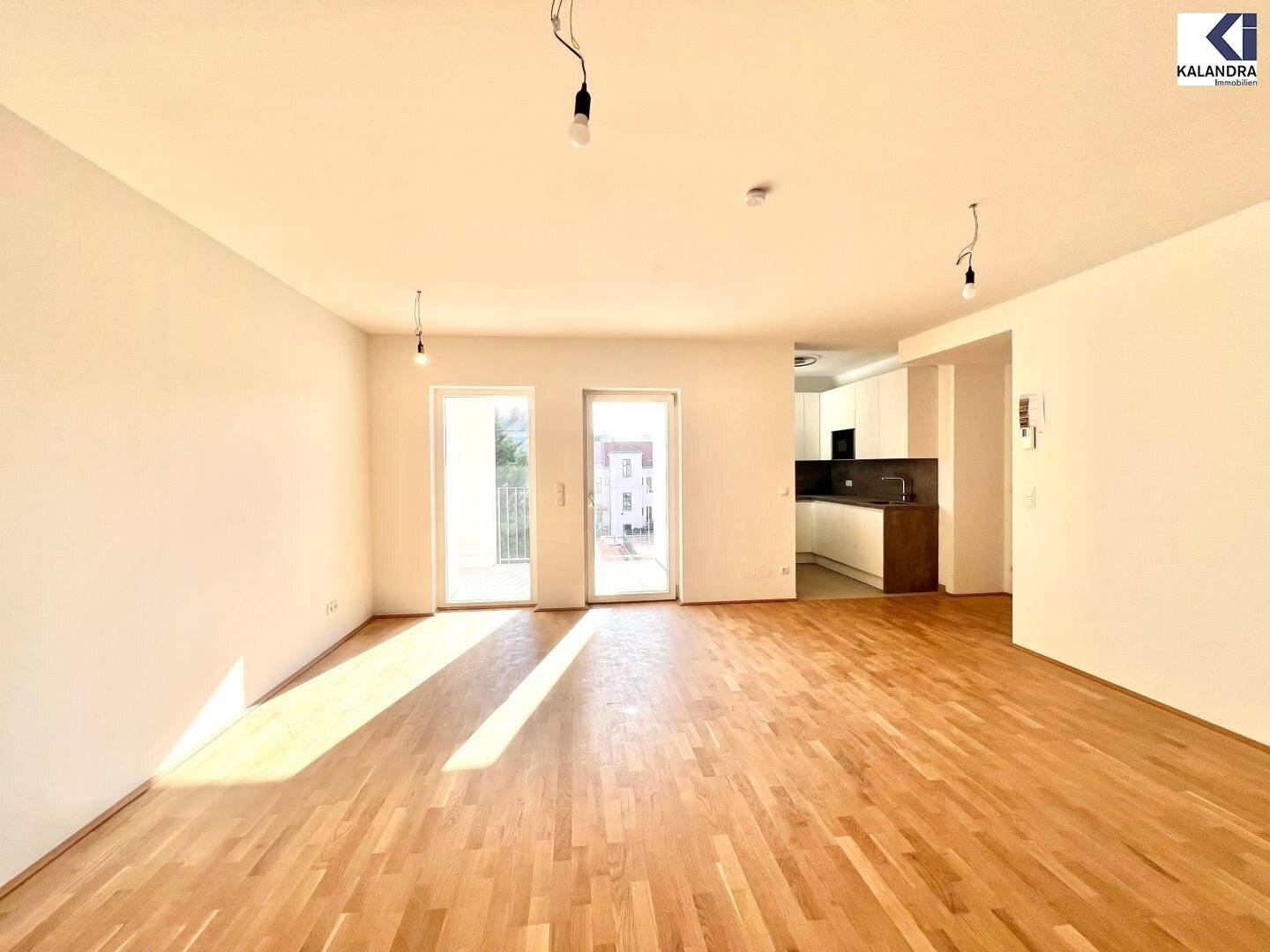 360° tour // Balcony apartment