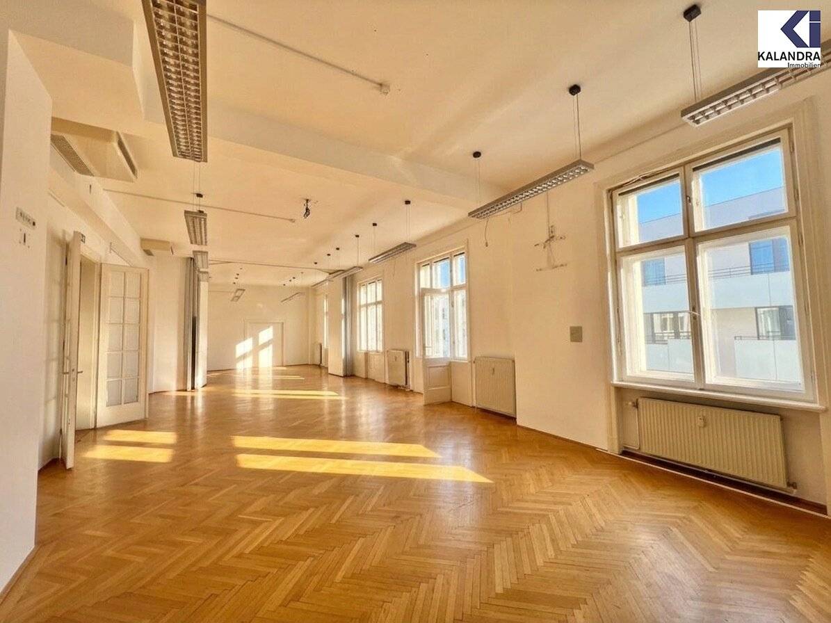 360° TOUR // REPRESENTATIVE OFFICE SPACES in the PALAIS