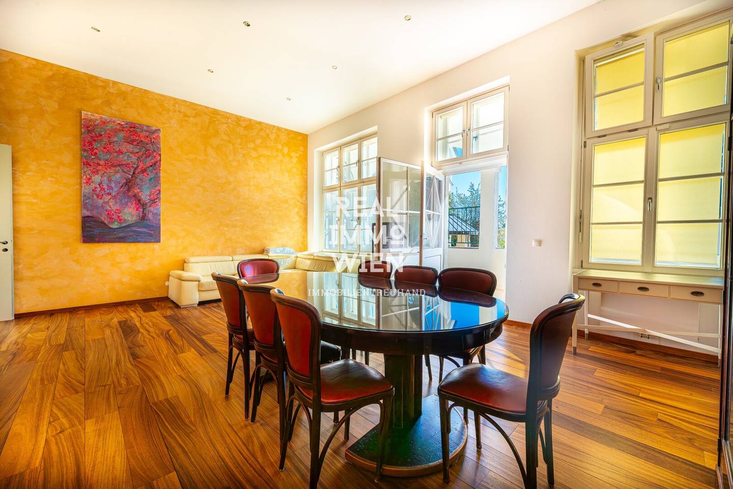 Exklusive Rarität Wohnung in 1190 Wien mit Garten und Loggia