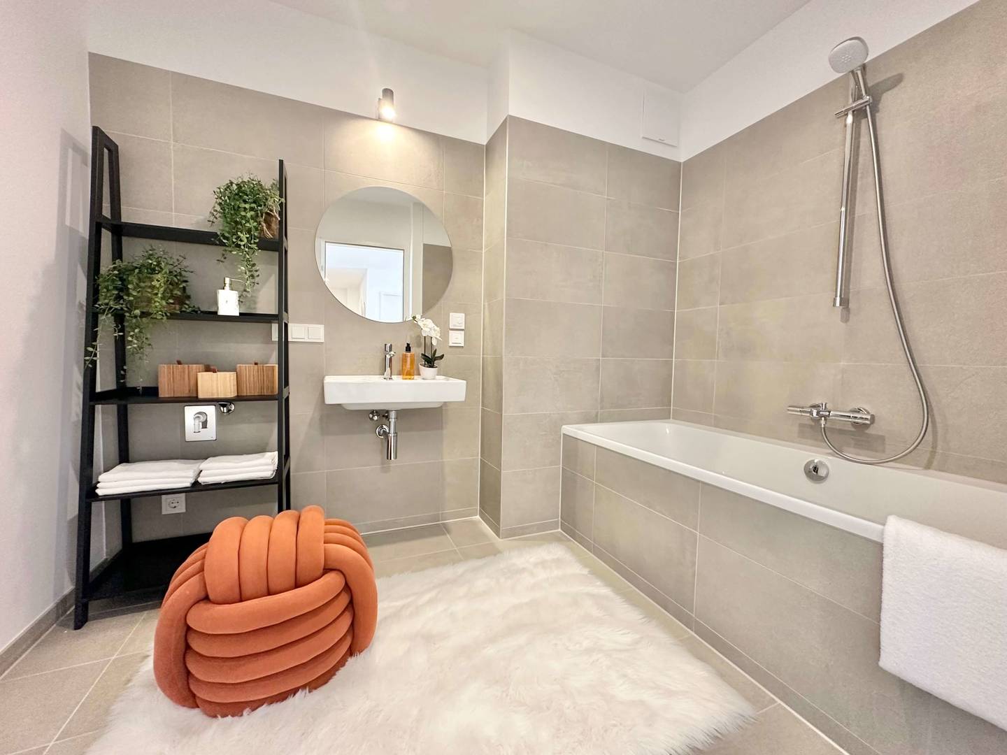 Wohnung Neubau Erstbezug Balkon Village im Dritten