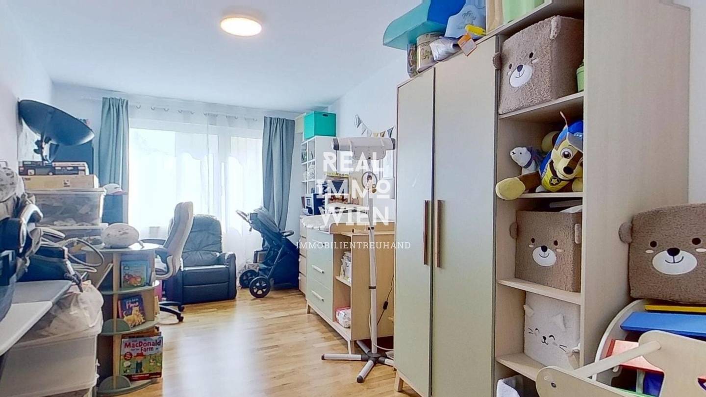 Dreamlike 3 room apartment with loggia, underfloor heating and 90 m² top location in the 12th district