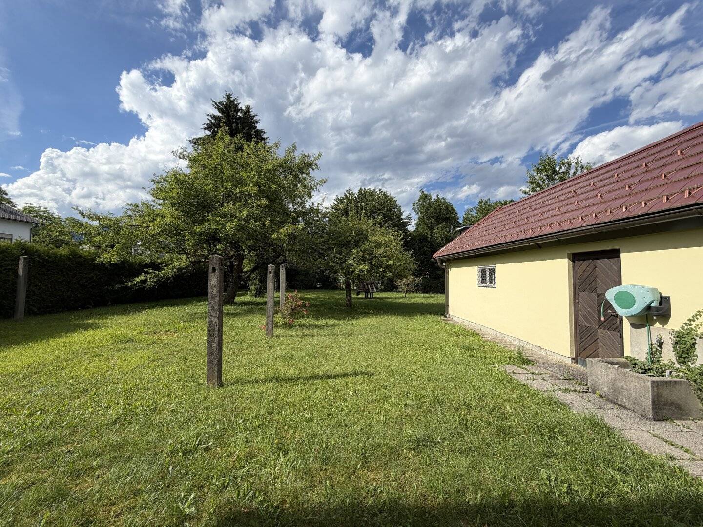 Charming city villa with generous garden in Villach-Lind