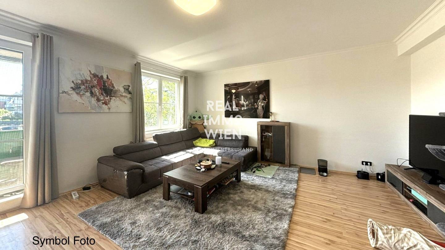 Attractive 52 m² condominium with loggia and garage in Schwechat, Lower Austria