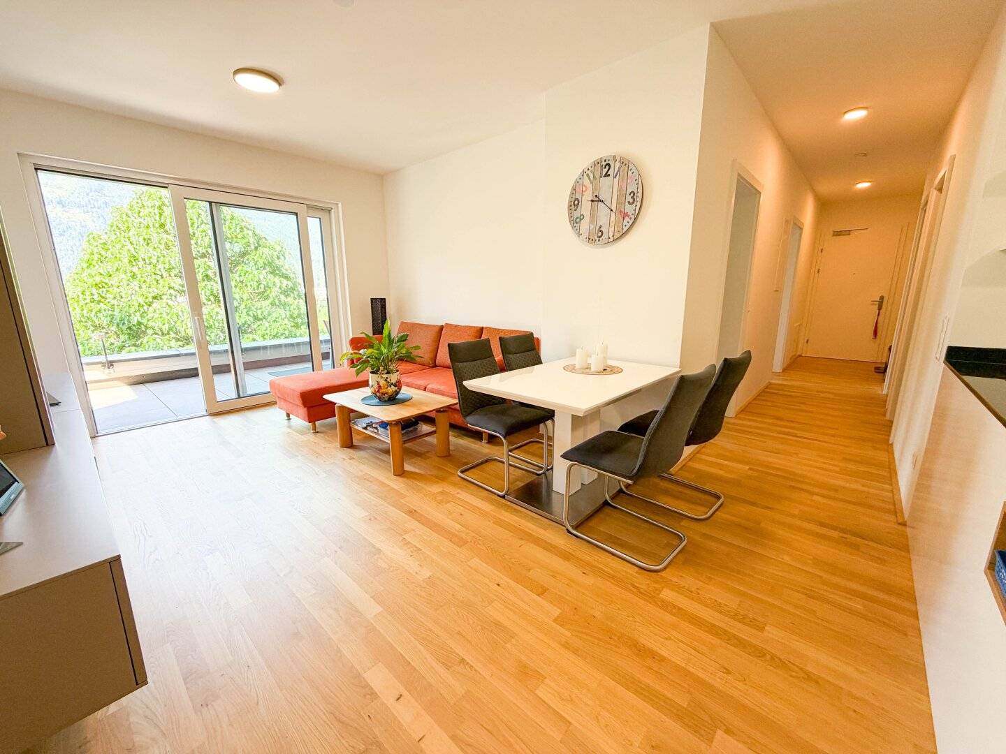 Terrace Garden Apartment on the Top Floor with Views of the City of Spittal and of the Surrounding Mountain World